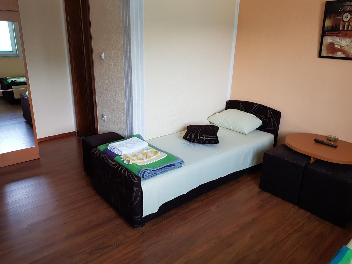 Pansion Basa Hotel Ustikolina Kültér fotó